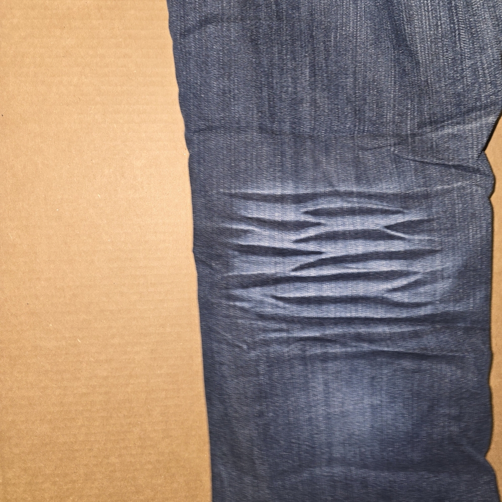 Maurices Stylish Blue Denim Jeans for Women Size 13/14 Plus Size.   116 - Picture 13 of 14